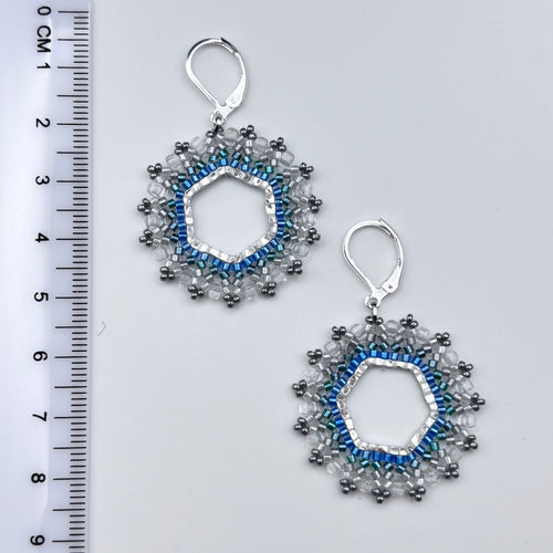 GP03 - GlitzerCreolen zart mit Brisur